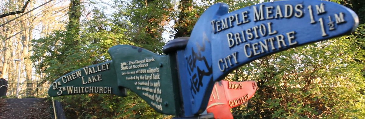 Signpost in Sparke Evans Park